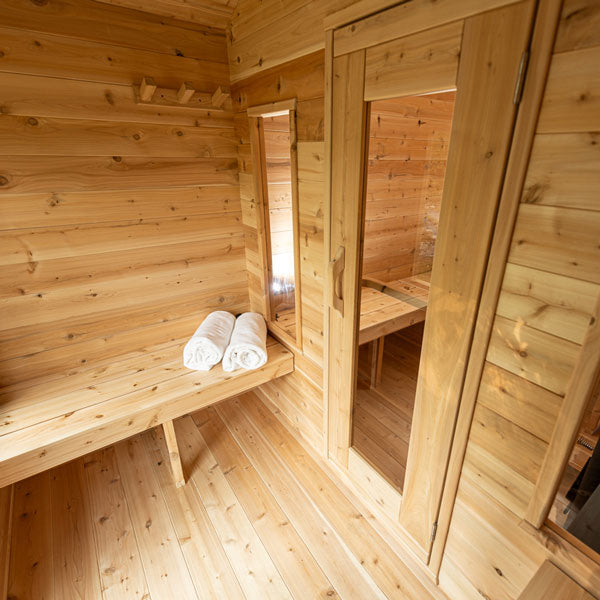 CT Georgian Cabin Traditional Sauna with Change Room